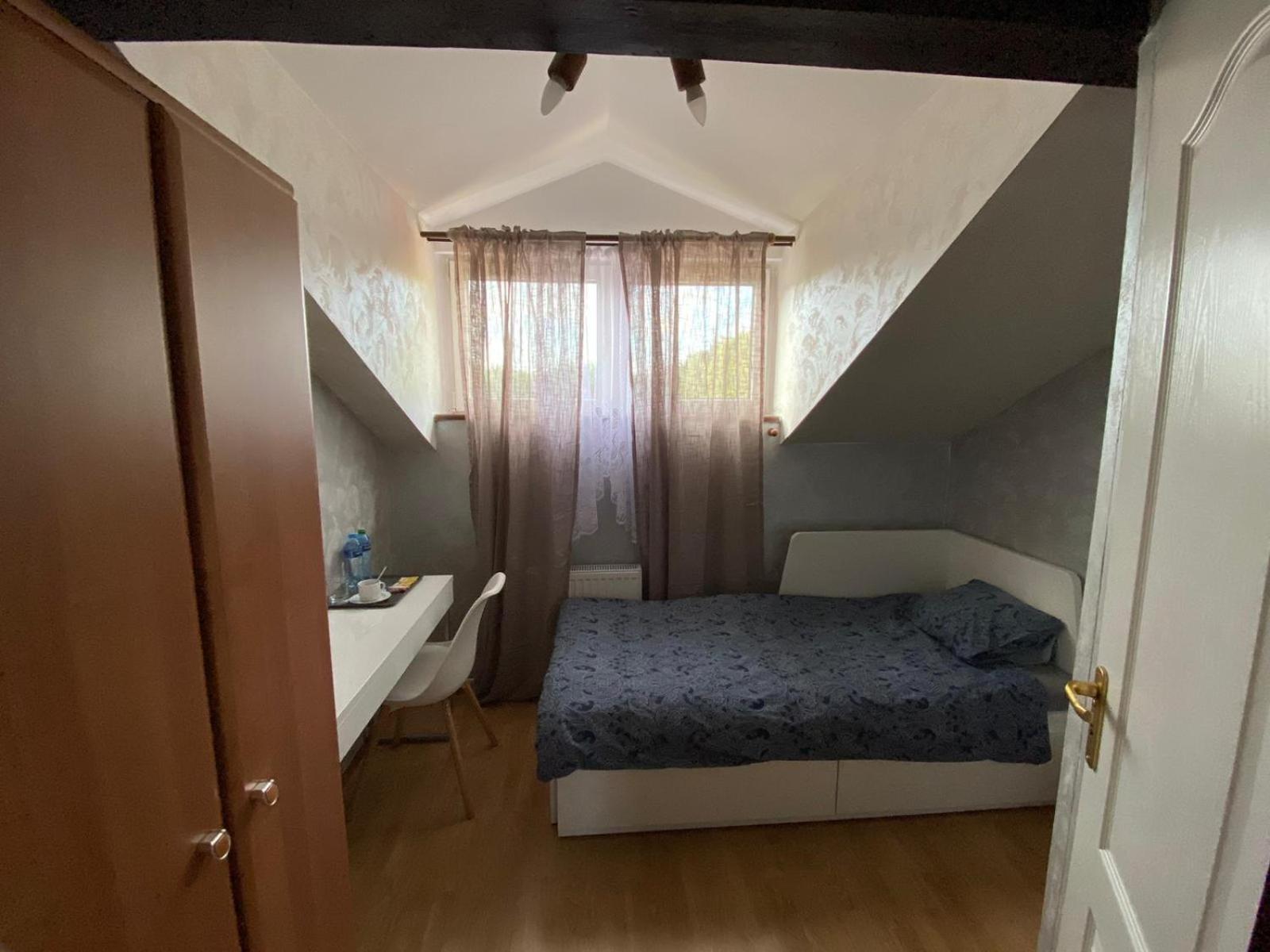 Homies Inn Celiny  Cameră foto