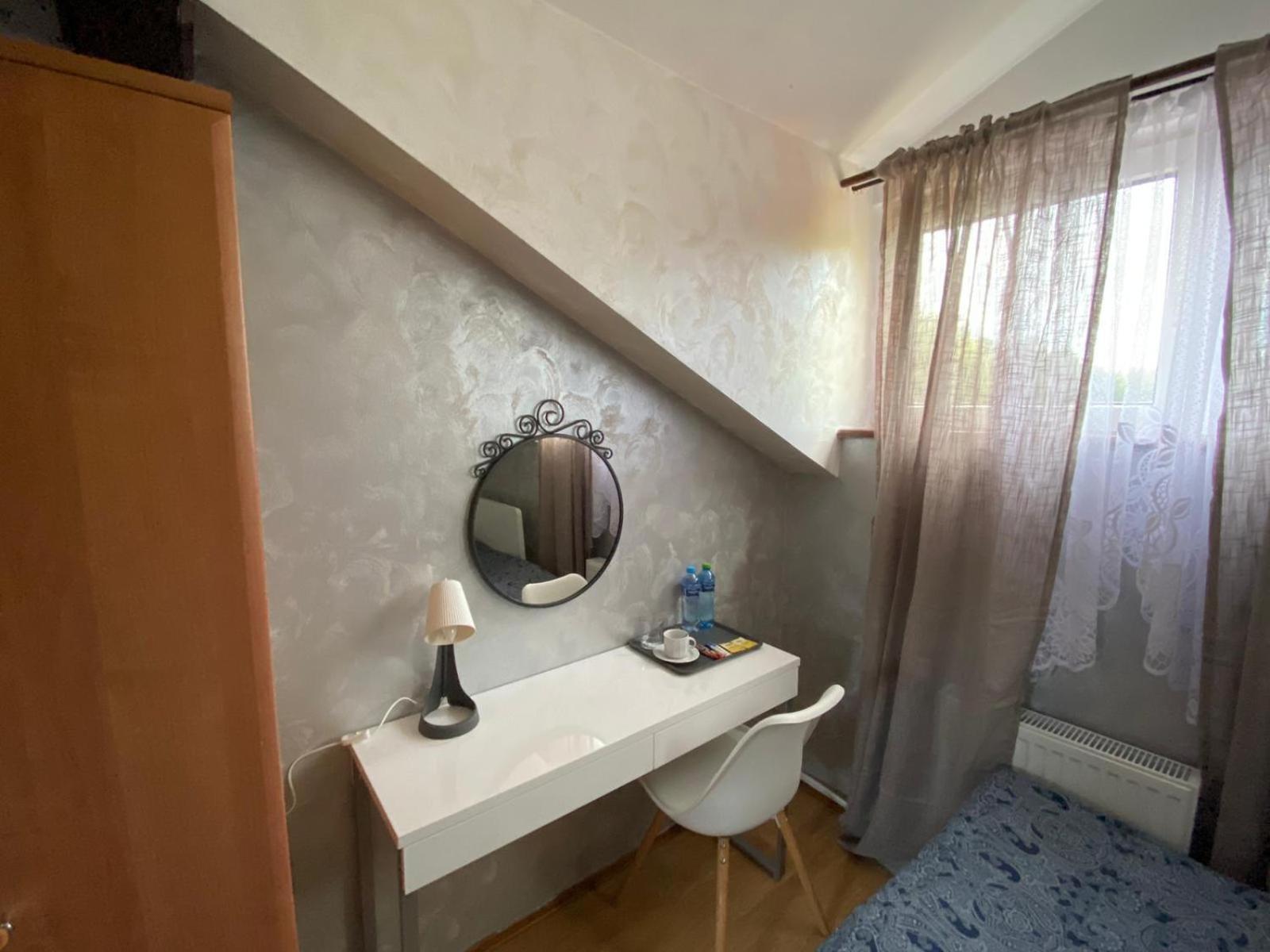 Homies Inn Celiny  Cameră foto